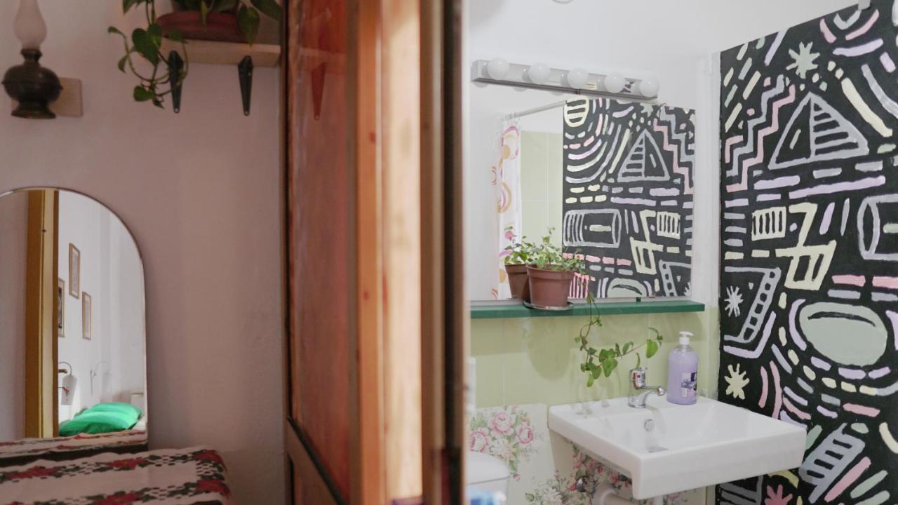 Mi Casa es Tu Casa - Shkodra Backpackers Hostel Exteriör bild