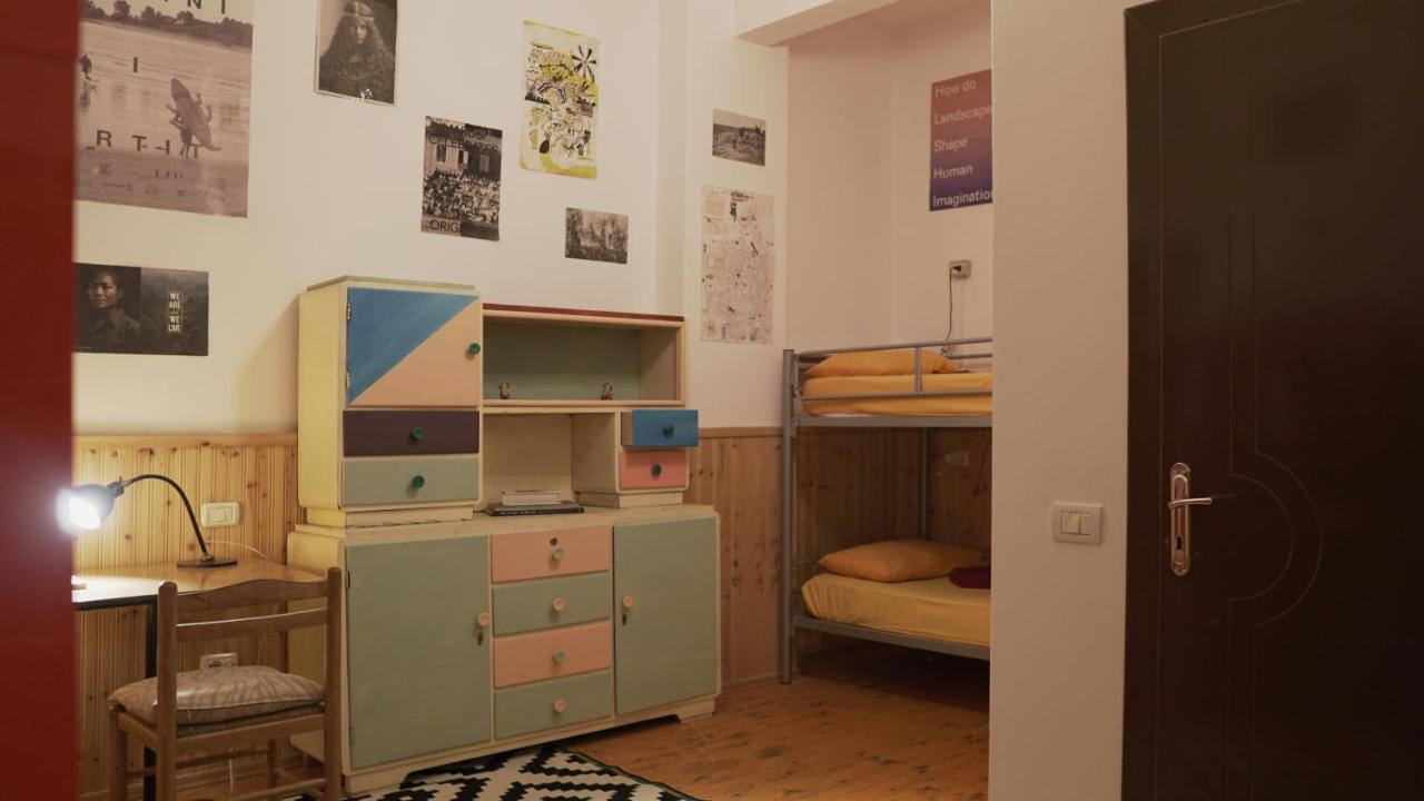 Mi Casa es Tu Casa - Shkodra Backpackers Hostel Exteriör bild