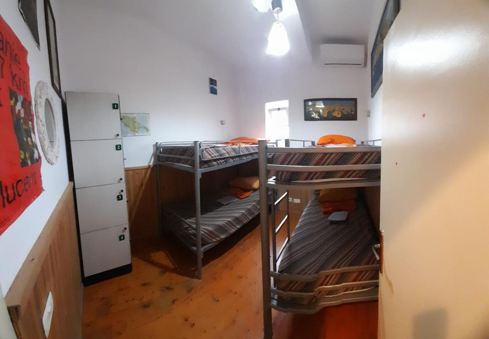 Mi Casa es Tu Casa - Shkodra Backpackers Hostel Exteriör bild
